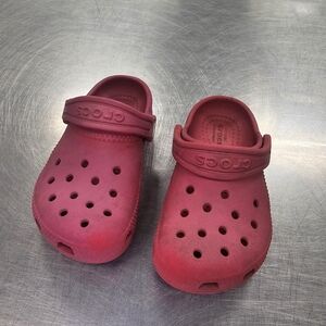 CROCS Kids Pink Classic Clog with Heel Strap Toddler Childrens Size 7